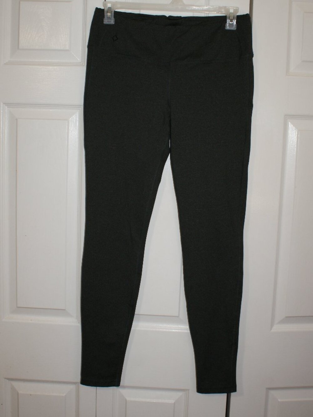 Stoneware long legging - Large - BRAND NEW